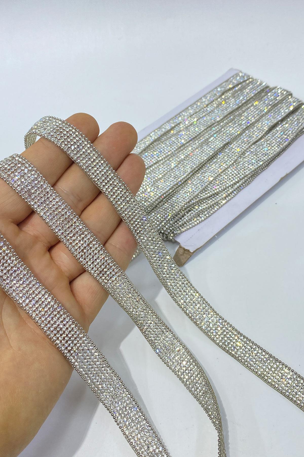 Silver Wide Chain Iron-On Ribbon Applique