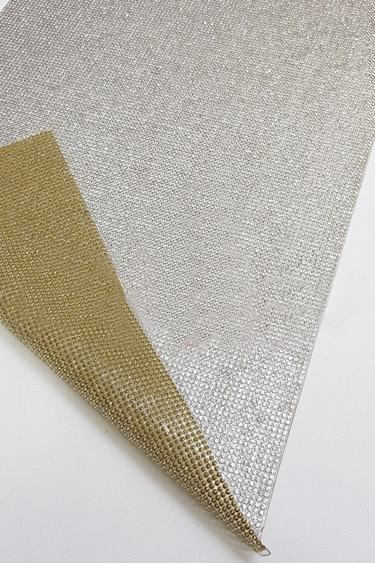 Sticky Mec With Silver Small Iron