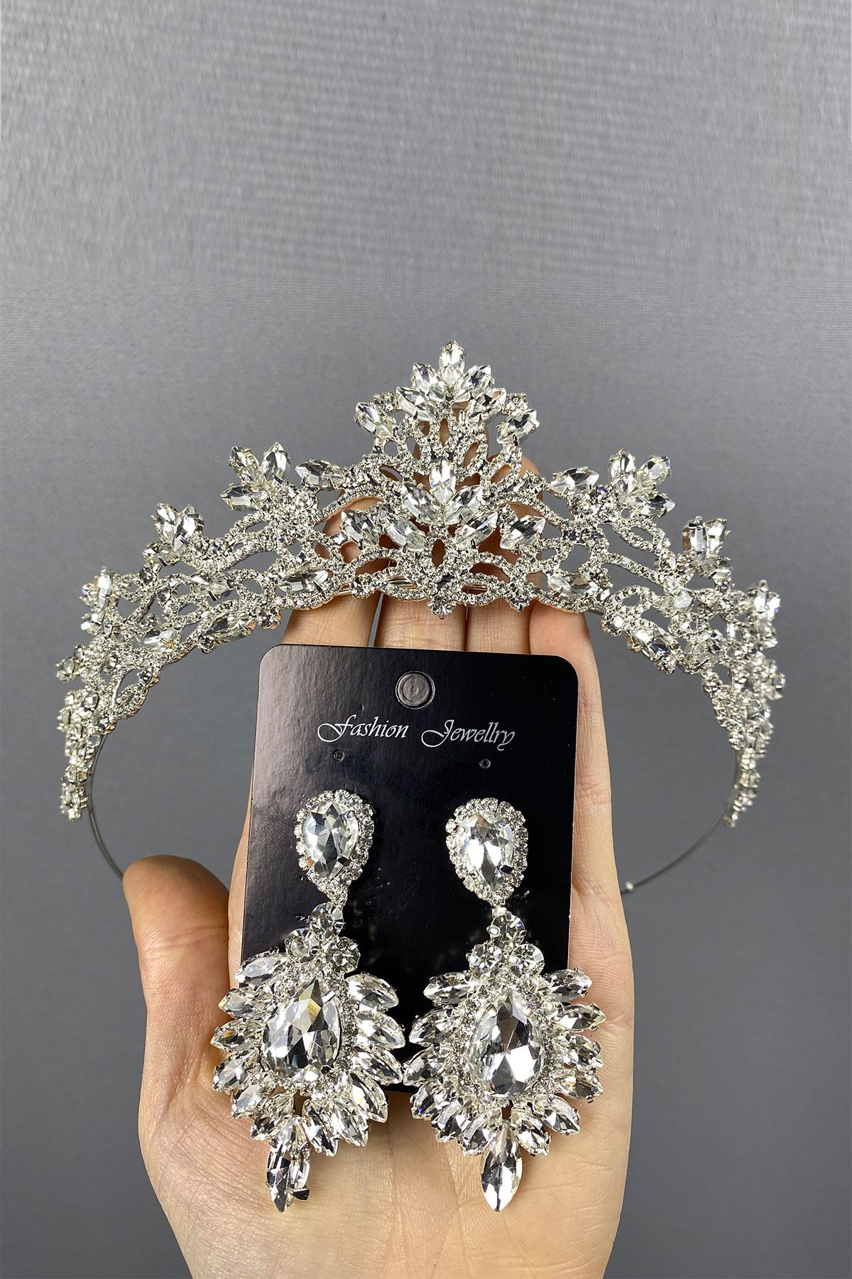 Silver Melis Bridal Henna Crown And Studded Earrings