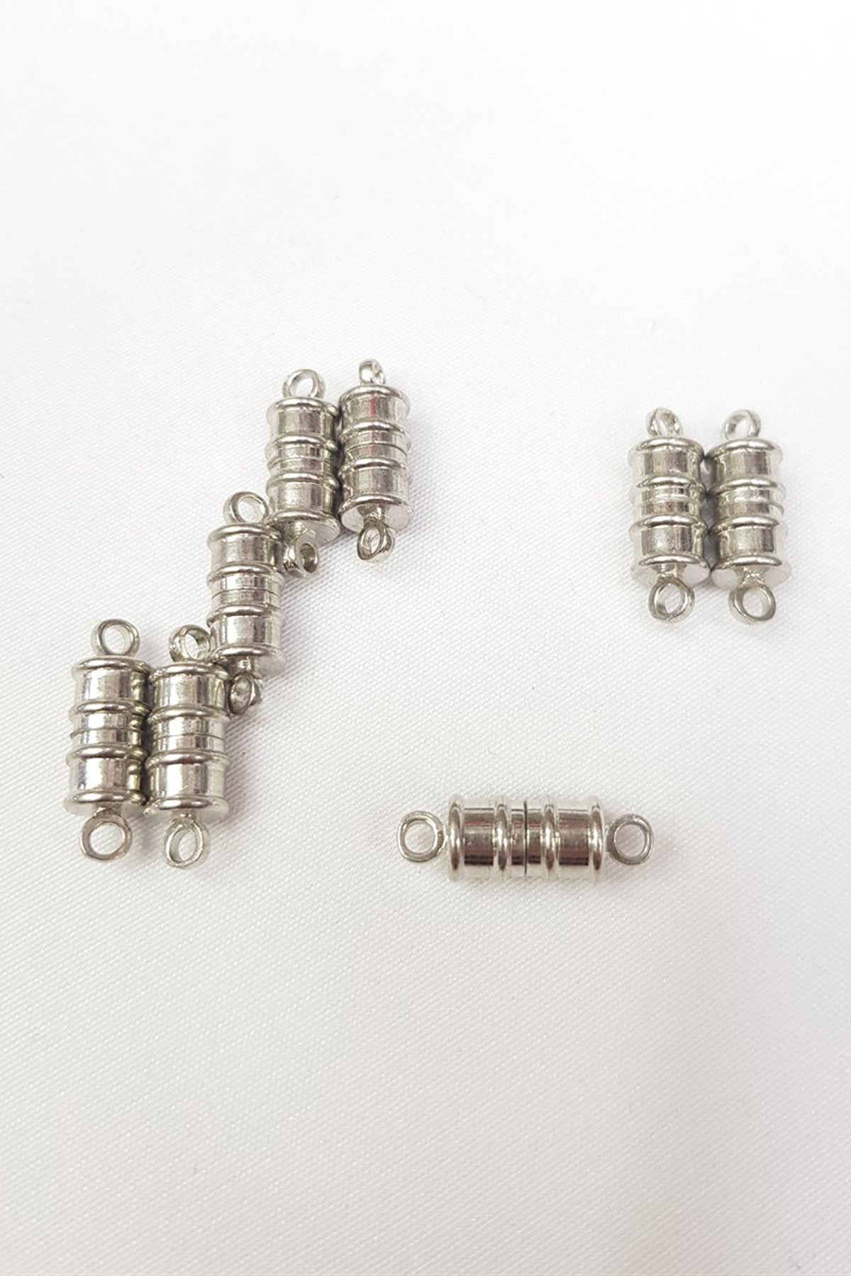 Silver Magnetic Jewelry Clip