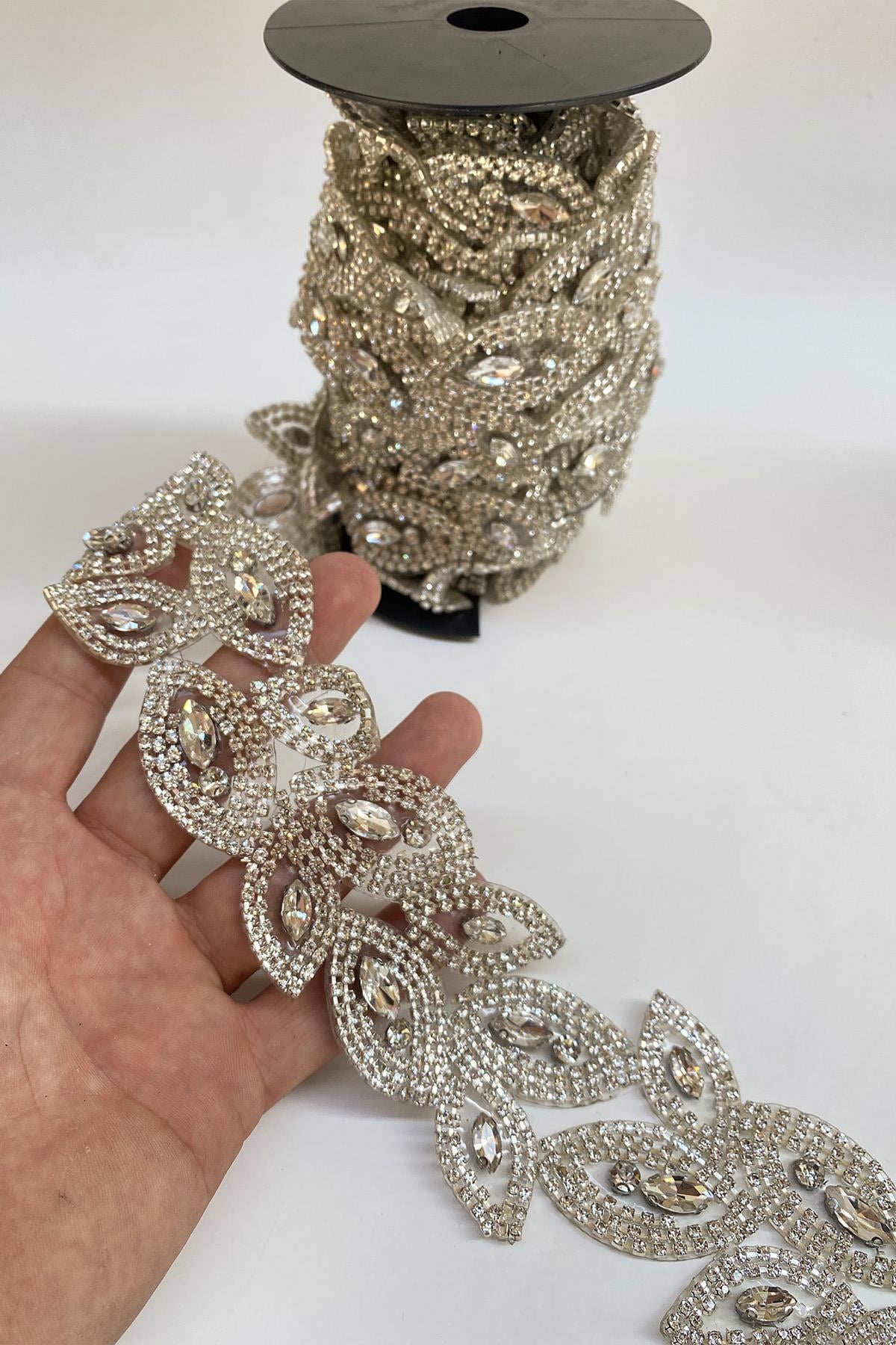 Silver Shiny Beaded Wide Iron-On Ribbon Border Sconce