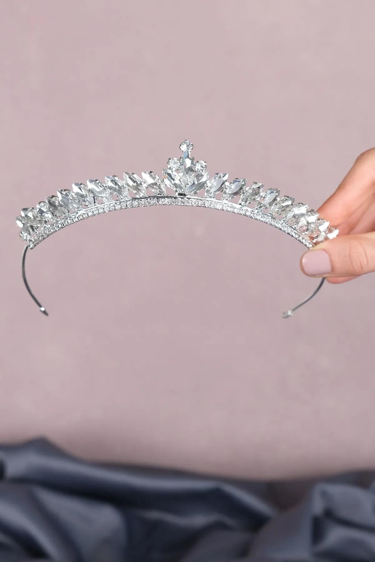 Silver Color Thin Shuttle Stone Bridal Henna Crown