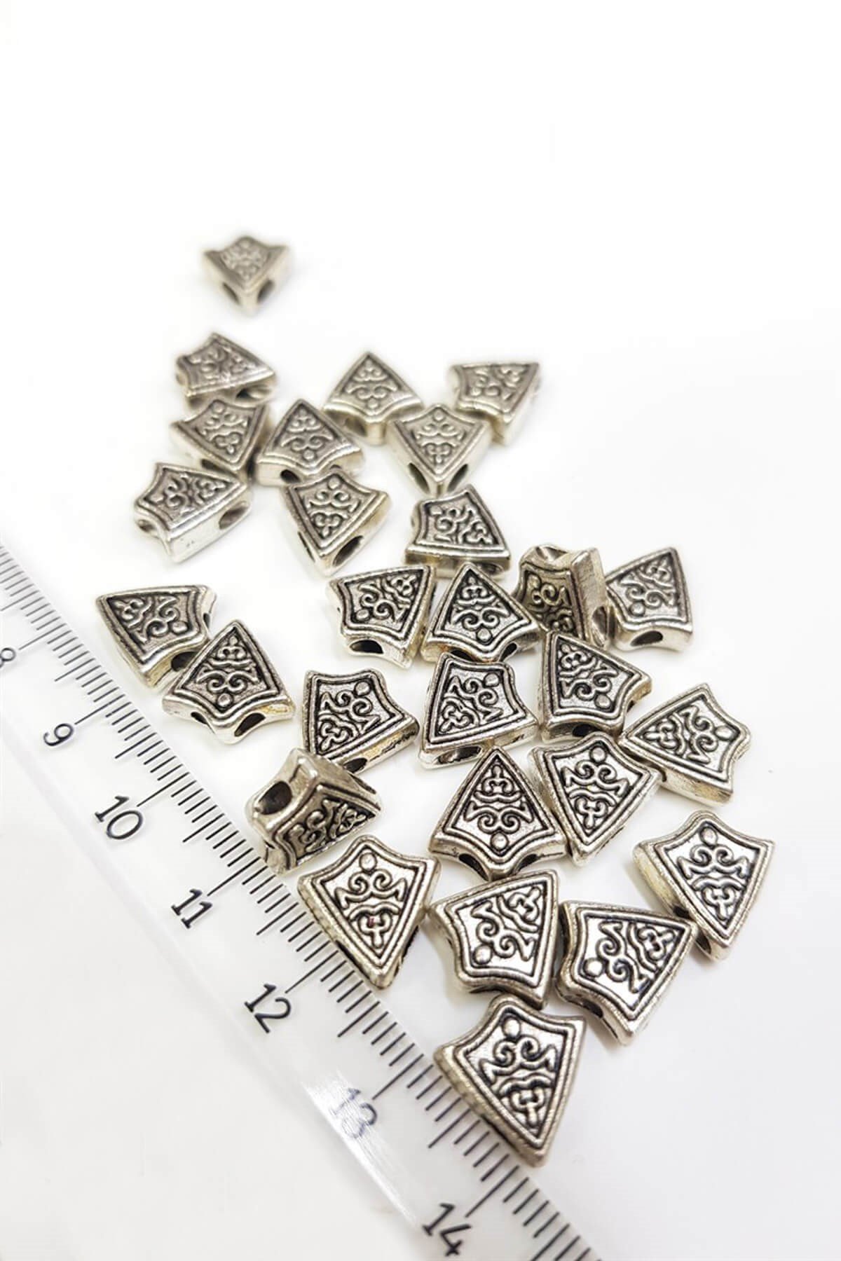 Silver Rosary Triangle Apparatus