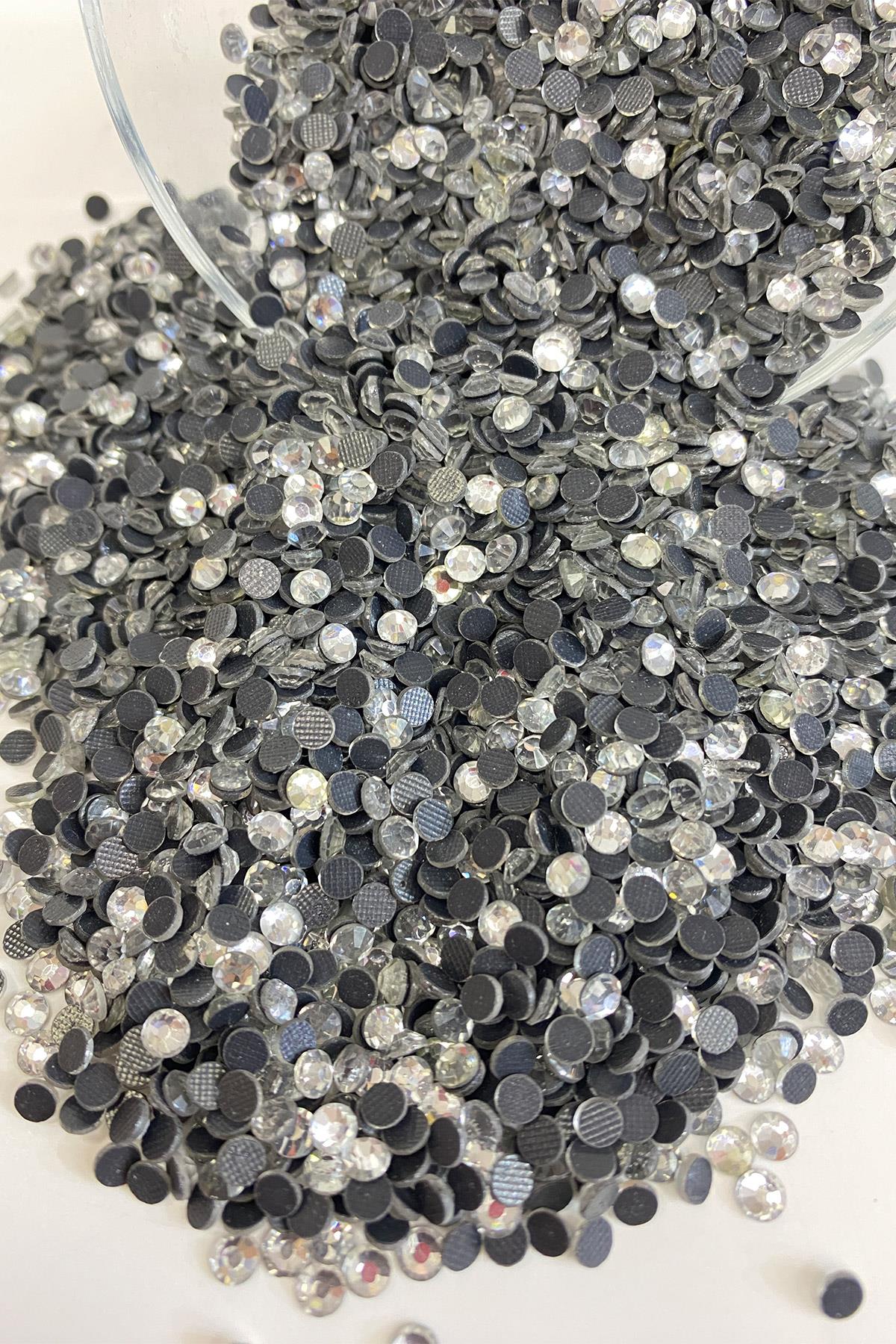 Gümüş Ütüyle Yapışan Boncuk Ss18 4mm Yapıştırma Taş 25 grm
