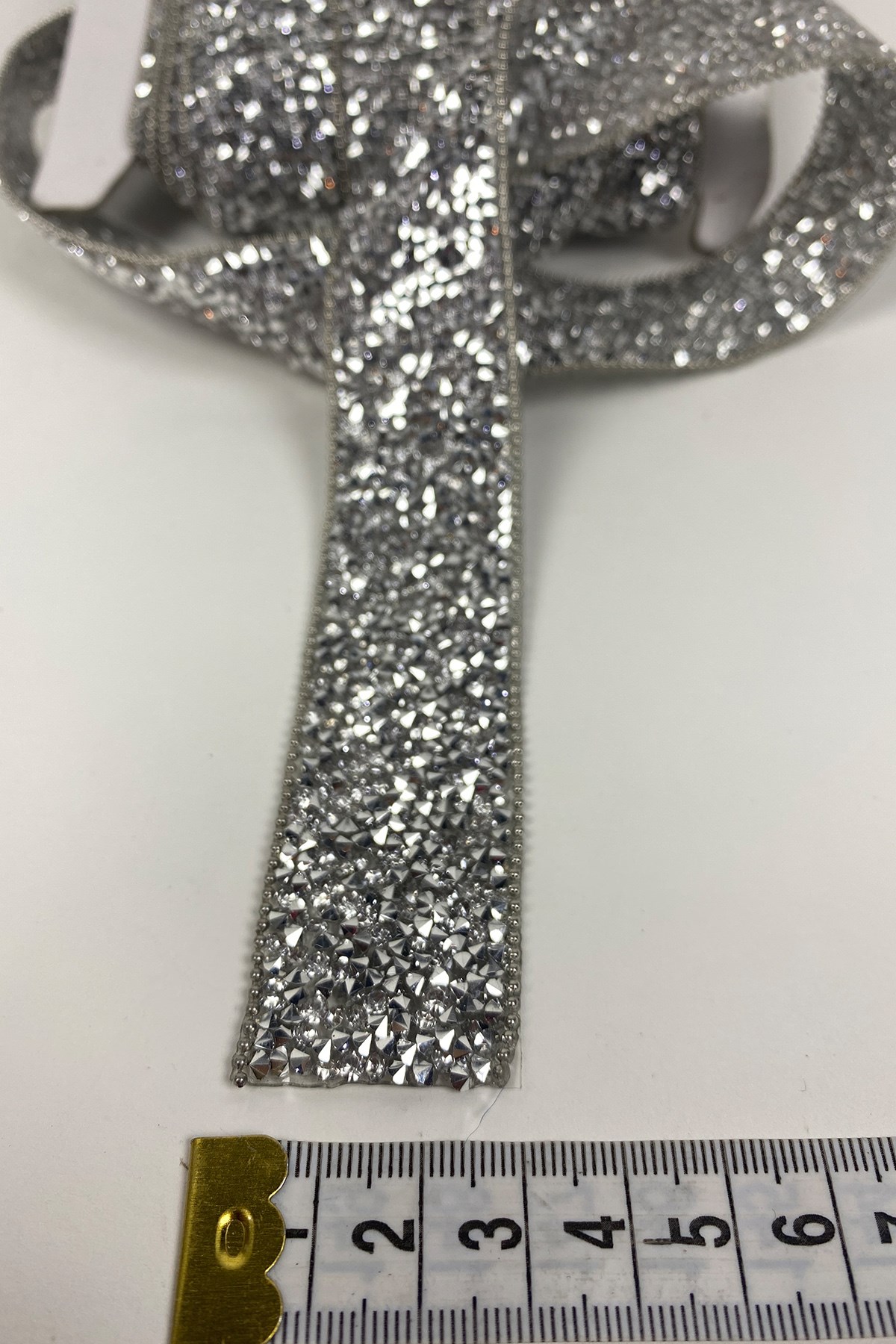 Silver Iron-on Stone Chain Band Applique