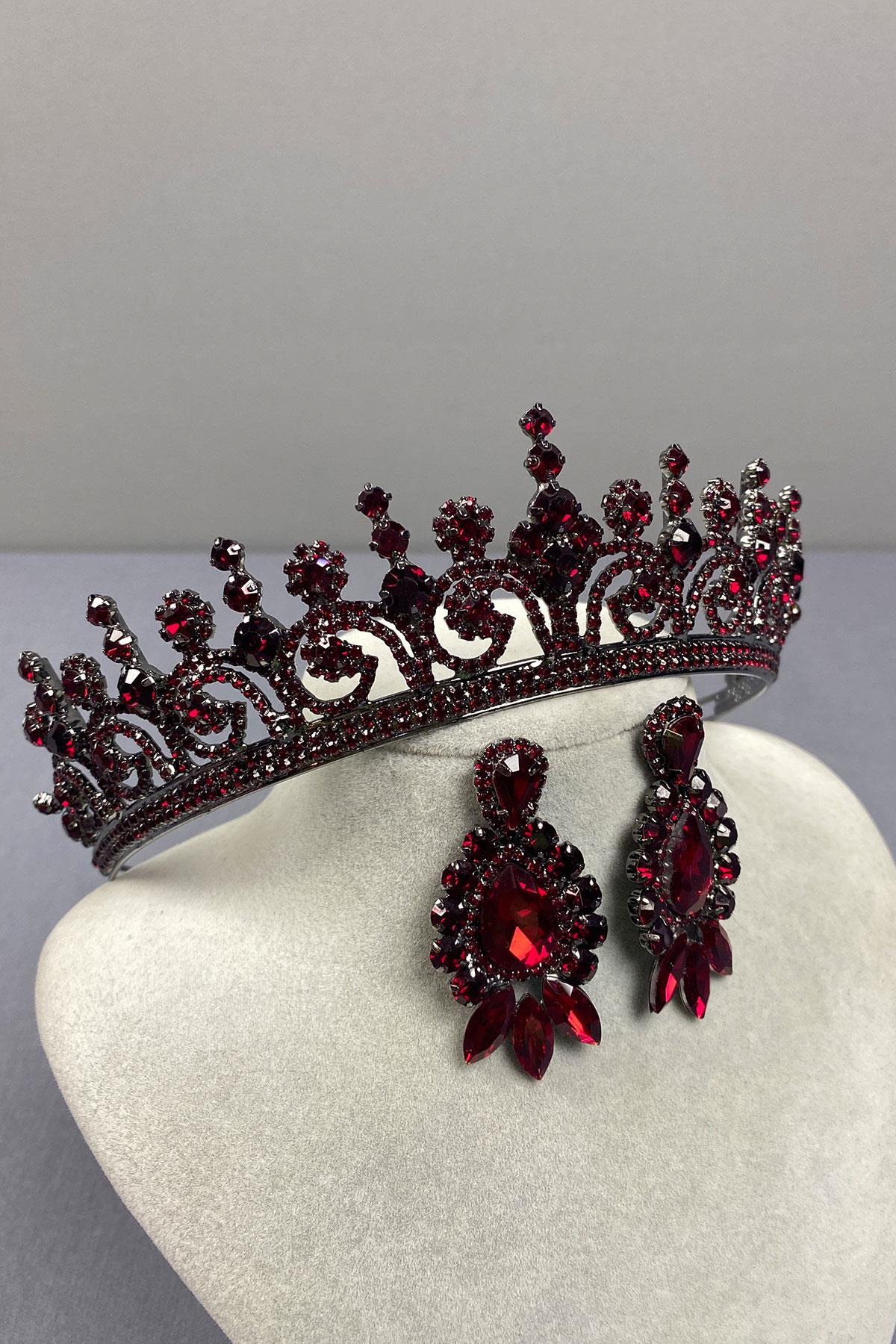 Hera Bridal Henna Crown and Drop Shuttle Stone Earrings