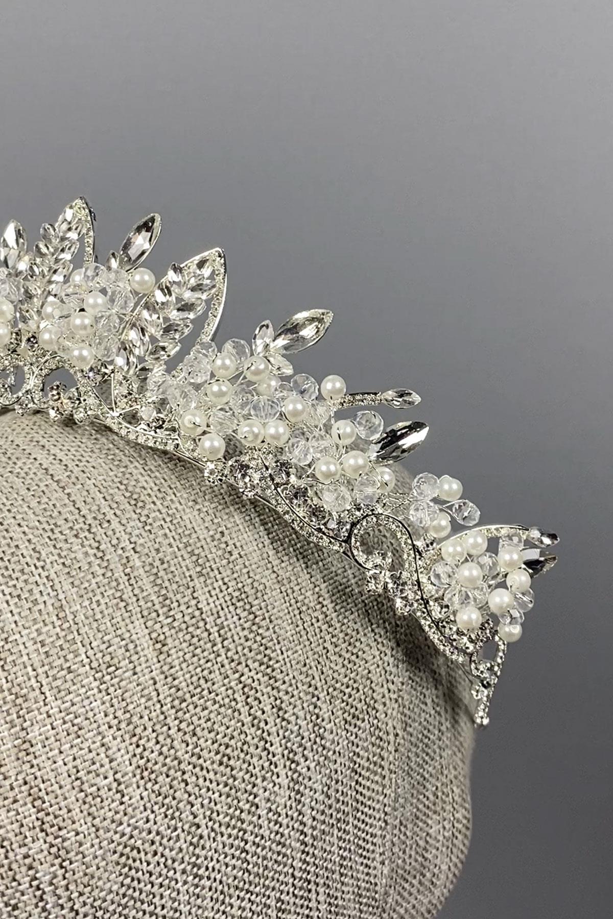 Jabbah Bead Embroidered Bridal Henna Crown