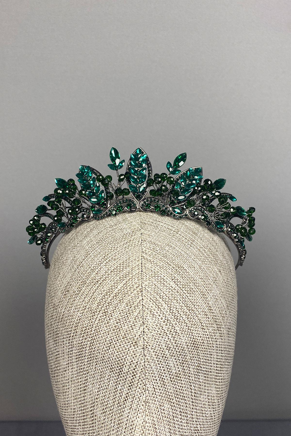 Jabbah Bead Embroidered Bridal Henna Crown