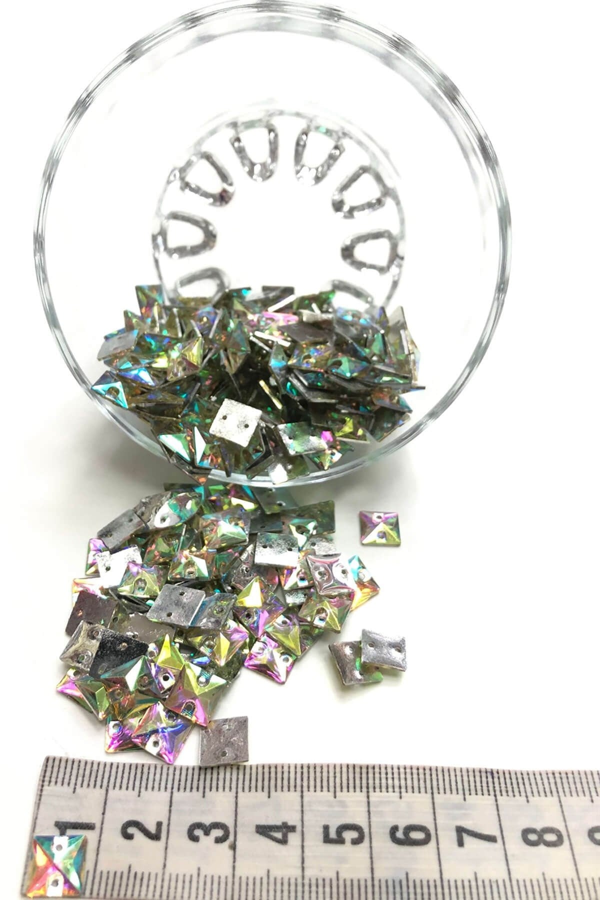 Janjanli Square Plastic Stud Stone (20 grams)