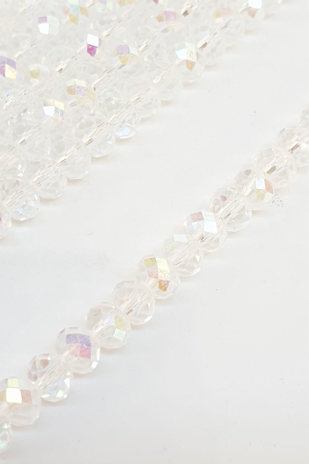 Janjanlı Şefaf Kristal Boncuk 6 Mm