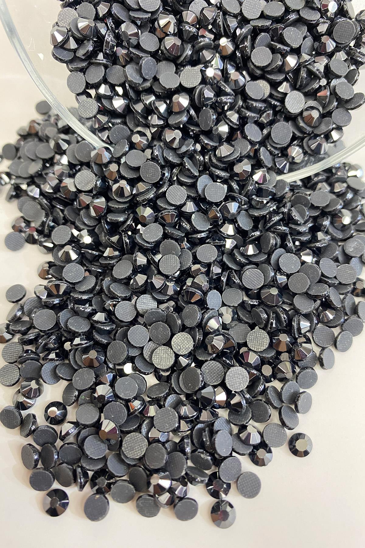 Coating Anthracite Gray Iron-On Beads Ss20 5mm Adhesive Stone 25 grm