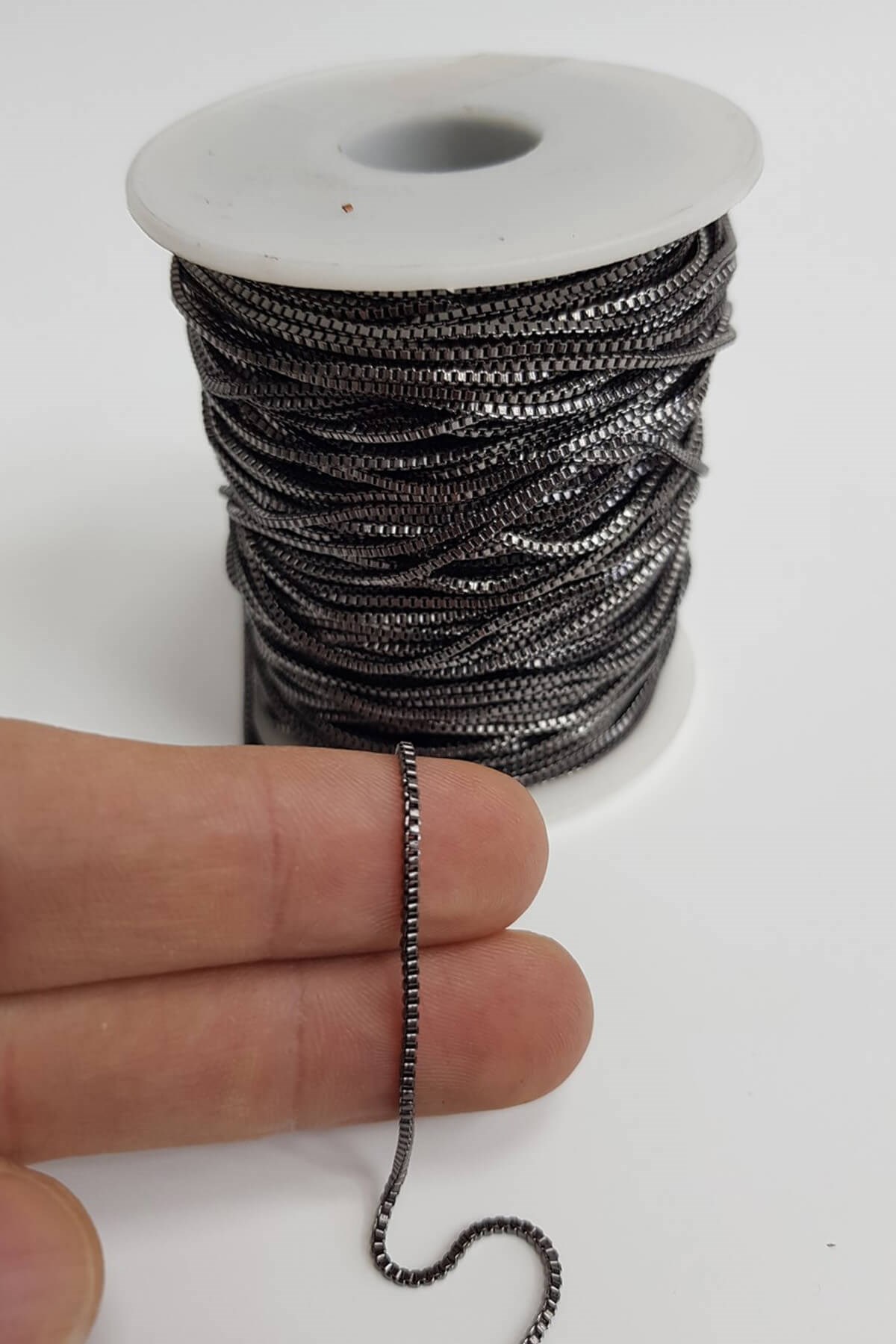 Cat Ladder Patterned Chain (1 mt)