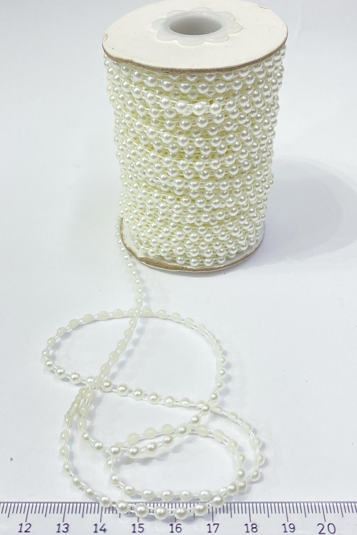 Off White Plastic Strip Half Pearl 4 mm 10 mt