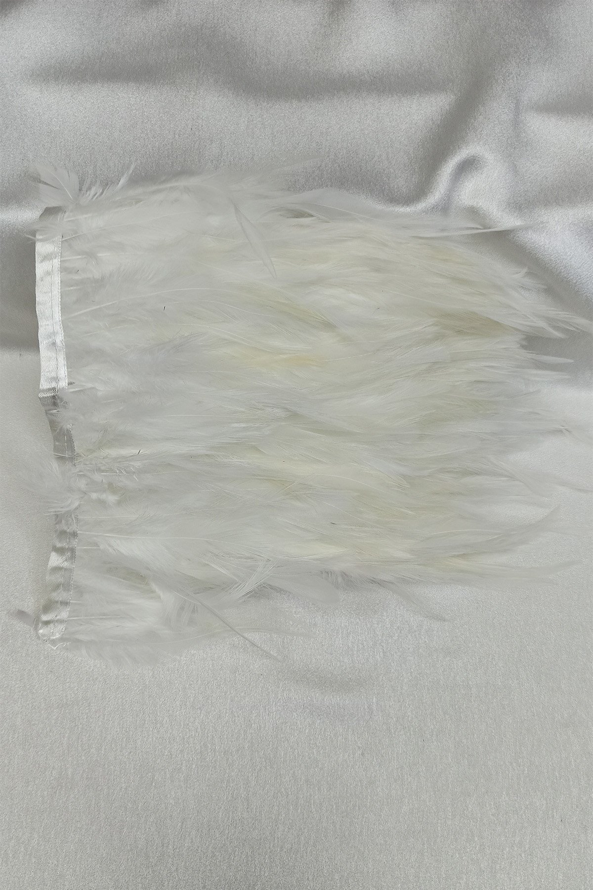 Kırık Beyaz Renk Horoz Tüyü 