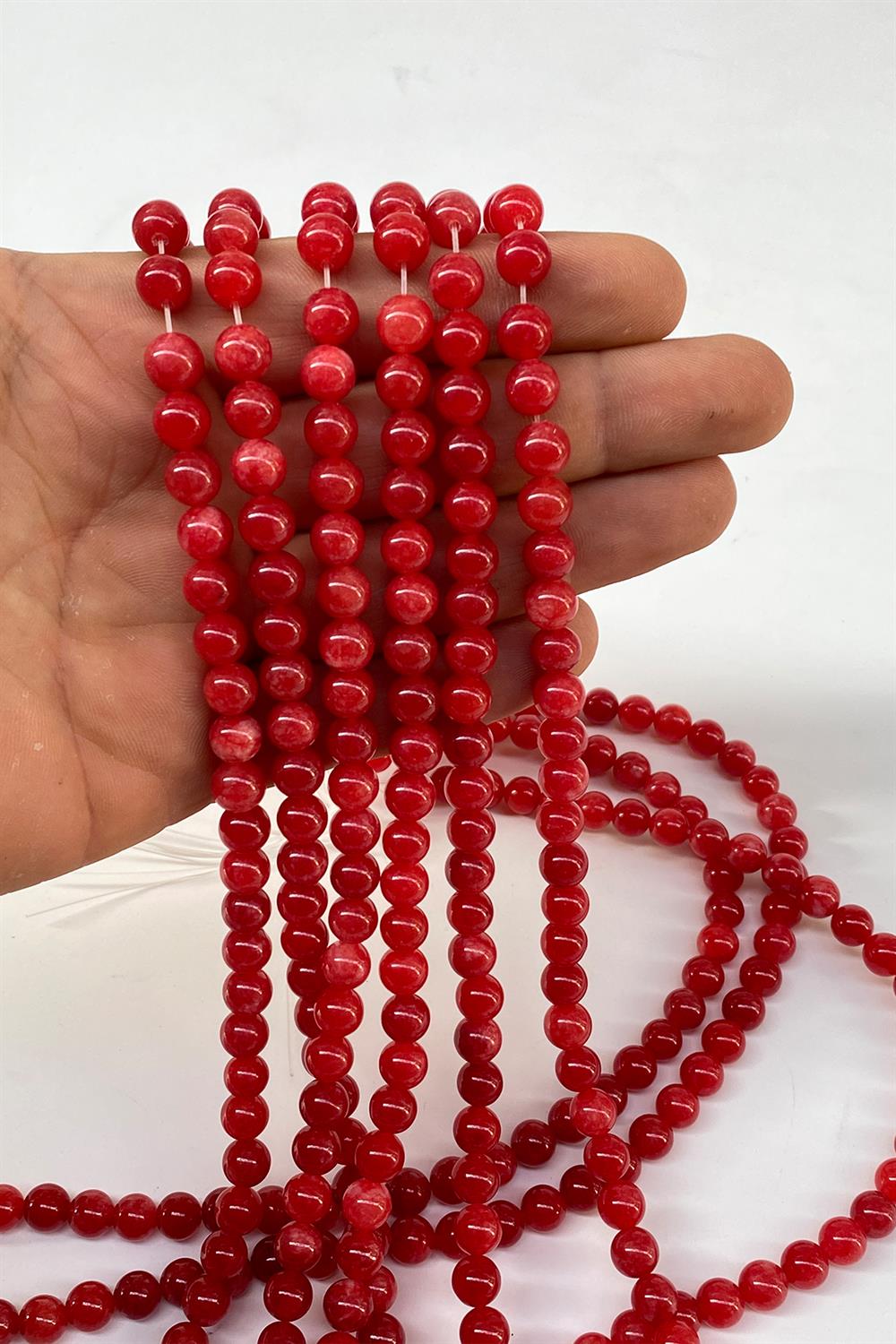 سلسلة الحجر الطبيعي Red Ceyt قطع كروي 8 مم