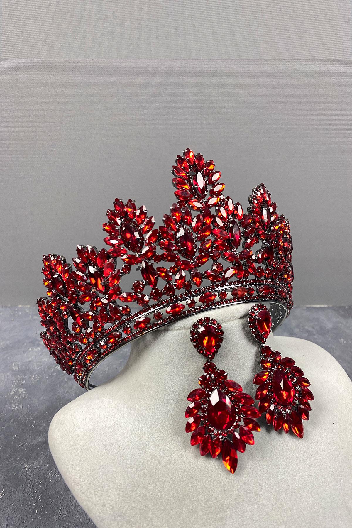 Red Godiva High Bridal Henna Crown And Shuttle Evening Dress Earrings