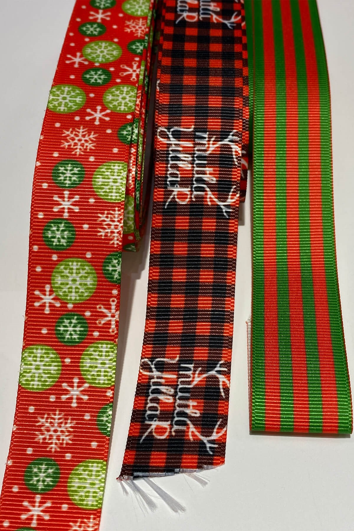 Mutlu Yıllar, Çizgili ve Kartanesi Yılbaşı 3lü Set Kurdele 2,5 cm 30 mt