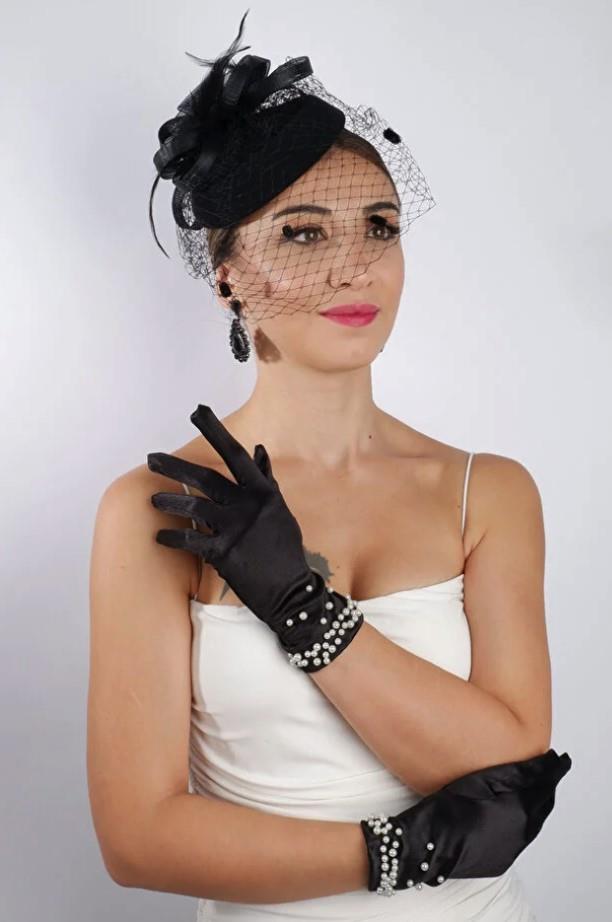 Short Satin Bridal Gloves Wedding Accessory Fascinator Hat Set