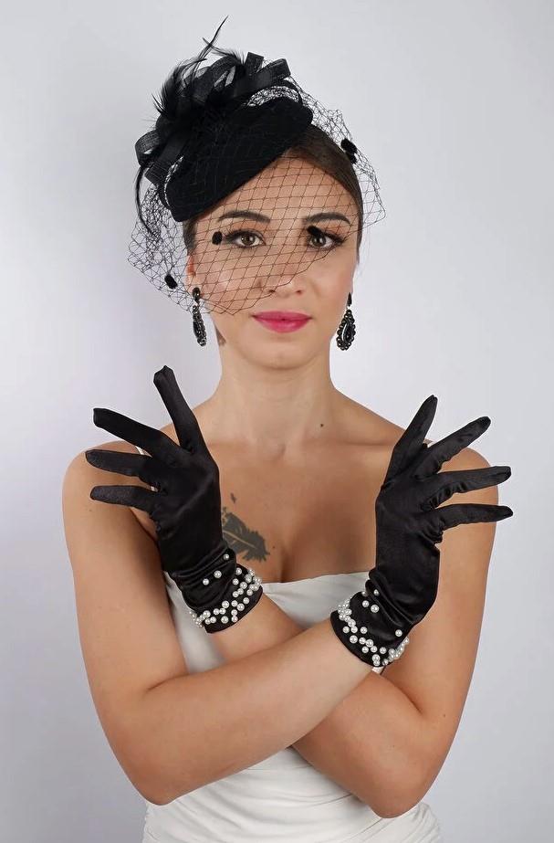 Short Satin Bridal Gloves Wedding Accessory Fascinator Hat Set