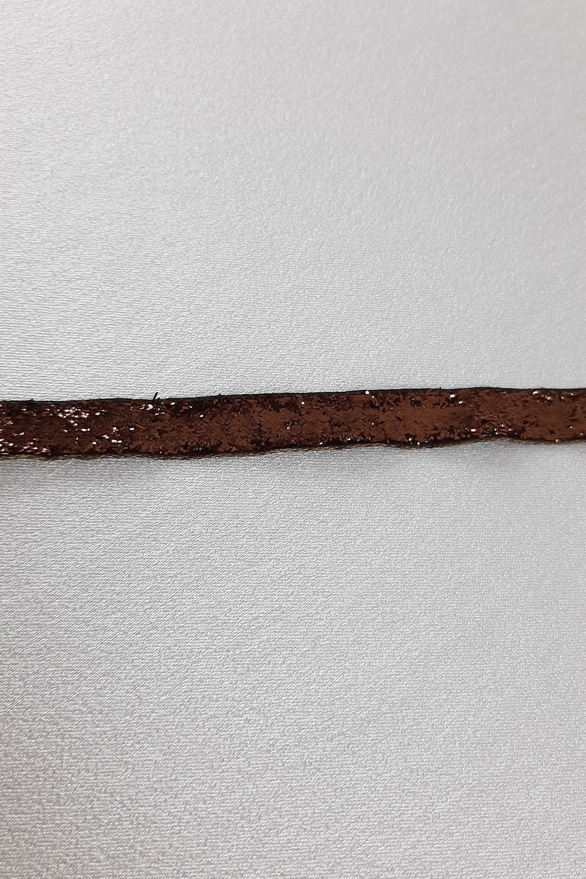 Kızıl Kahve Simli Kadife Kurdele 1 cm