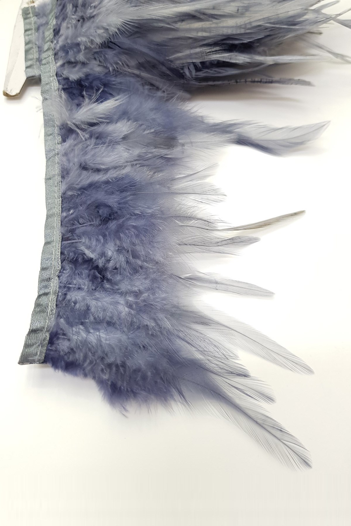 Dark Gray Rooster Feather 1 mt