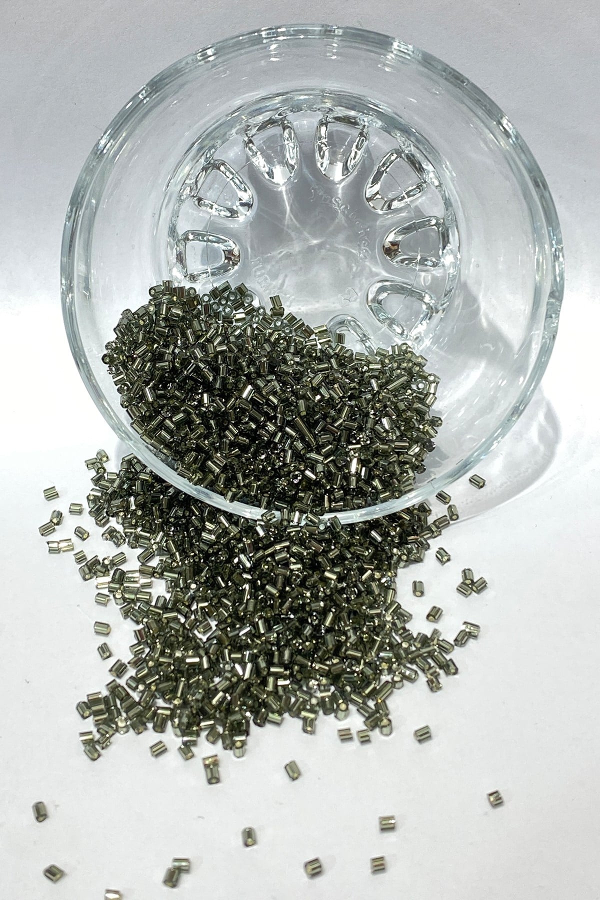 Koyu Gri Kesme Boncuk 50 gr