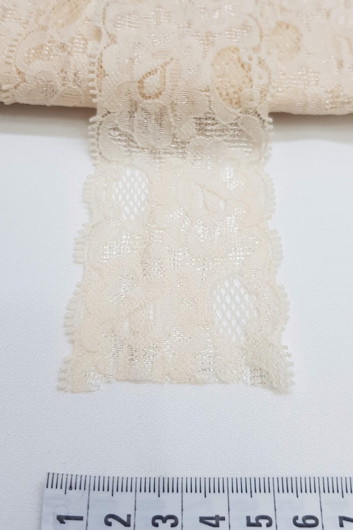 Koyu Krem Likralı Esnek Dantel Şerit