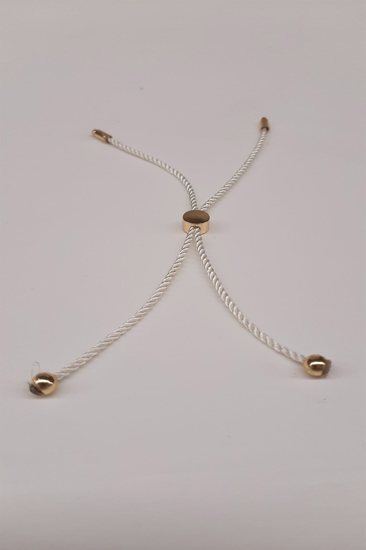 Krem Asansörlü Bileklik İpi