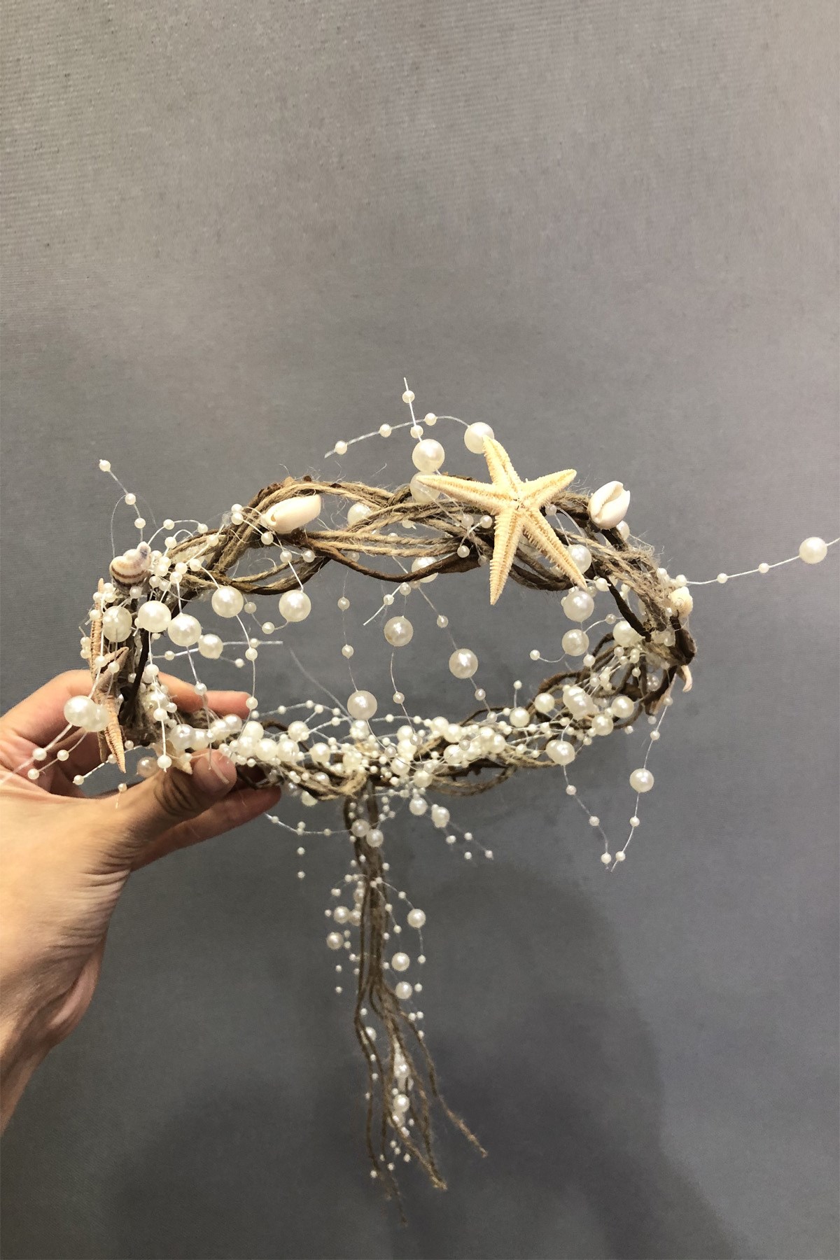 Cream Sea Star Straw Crown