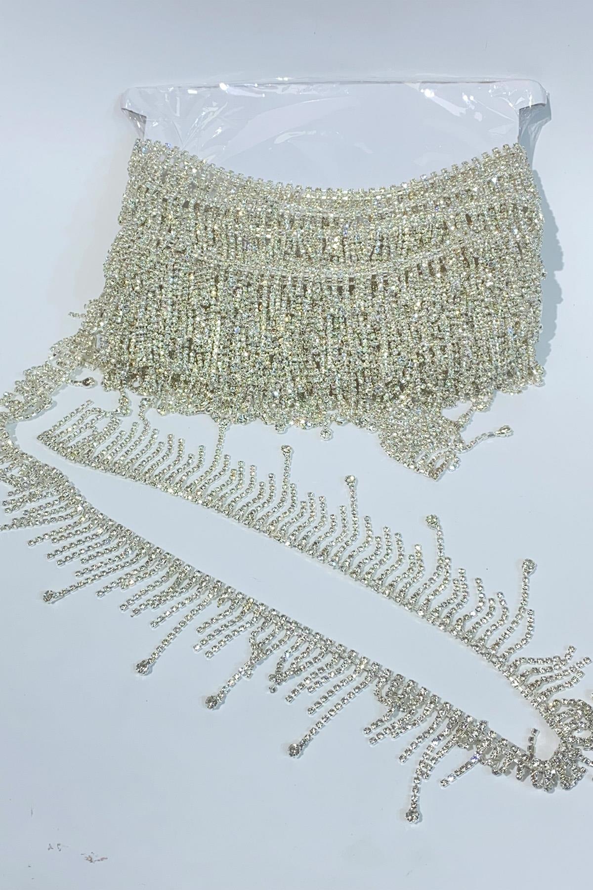 Krem Kristal Boncuk Ve İnci İşlemeli Saçak Püskül