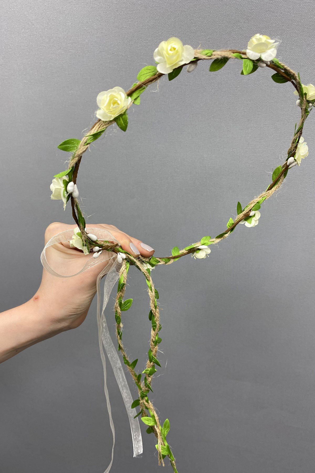 Krem Kagıt Güllü Yapraklı Nedime Tacı ve Hediyelik Çocuk Tacı