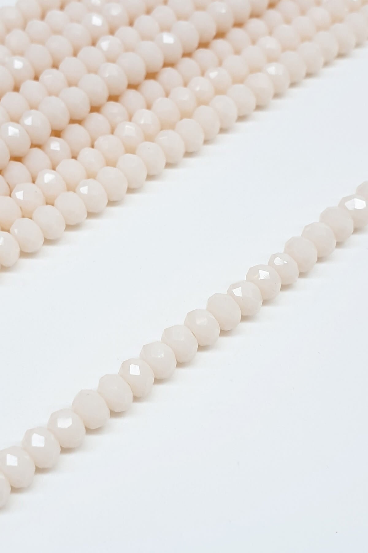 Krem Kristal Boncuk 4 Mm