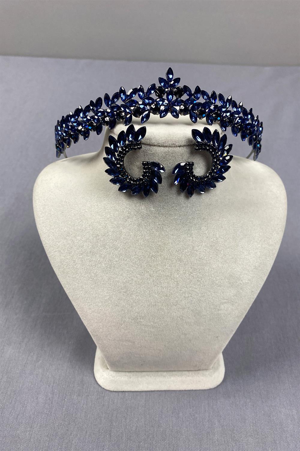 Navy Blue Thin Elegant Vera Bridal Henna Crown and Round Earrings
