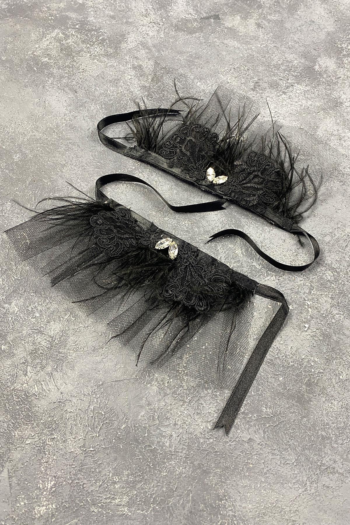 Lavin Lace Feathered Couple Bridal Bracelet Hand Accessory