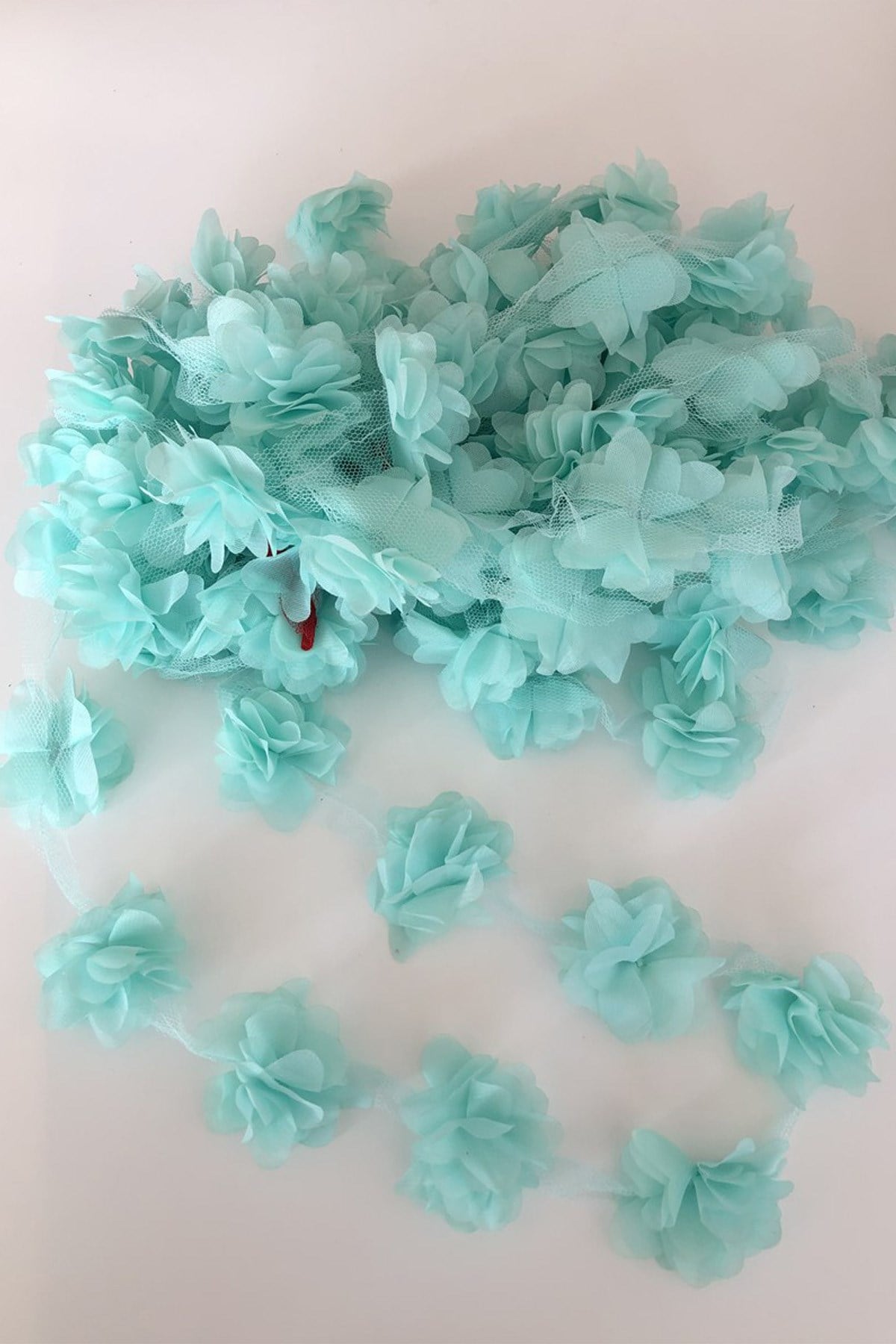 Lazer Kesim Çiçek Şerit