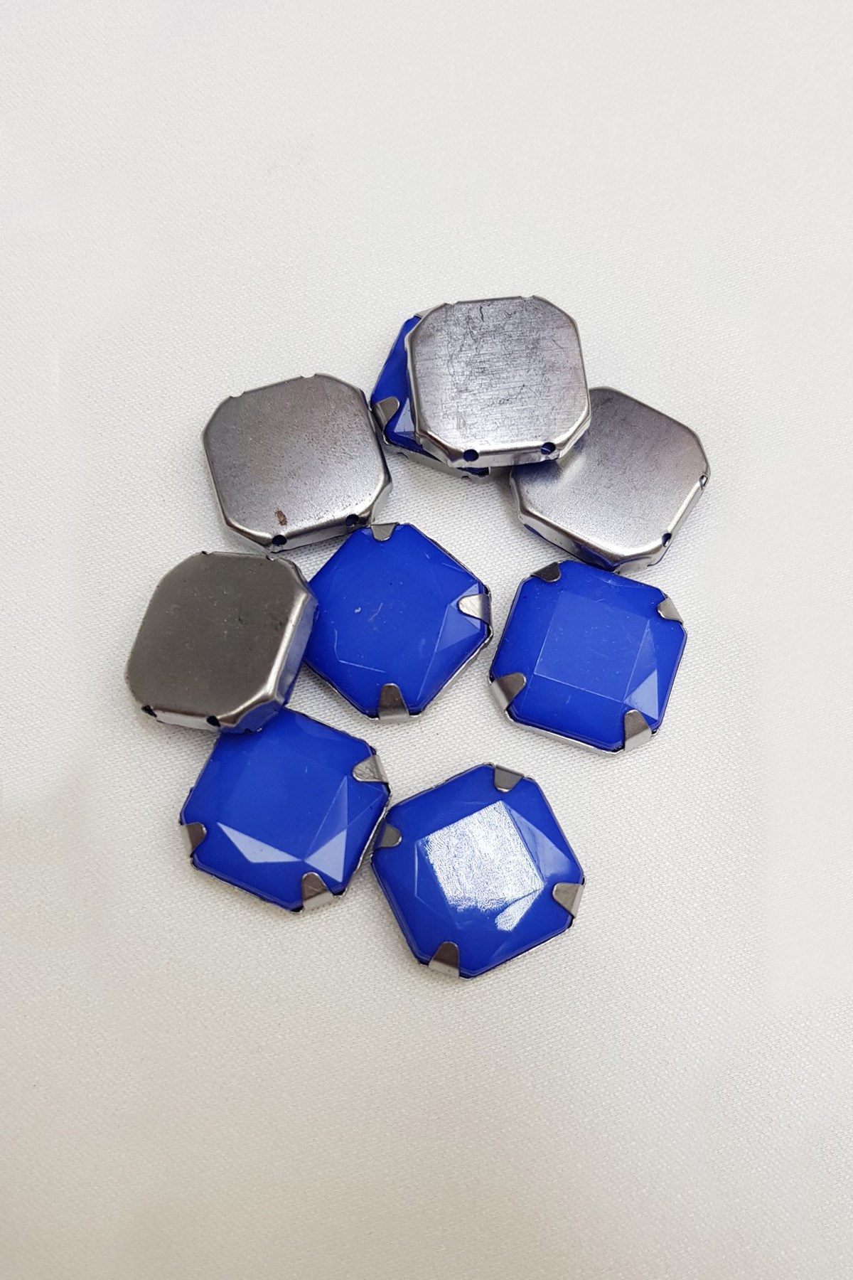 Blue Square Framed Strut Stone 1.5 cm 10 pcs