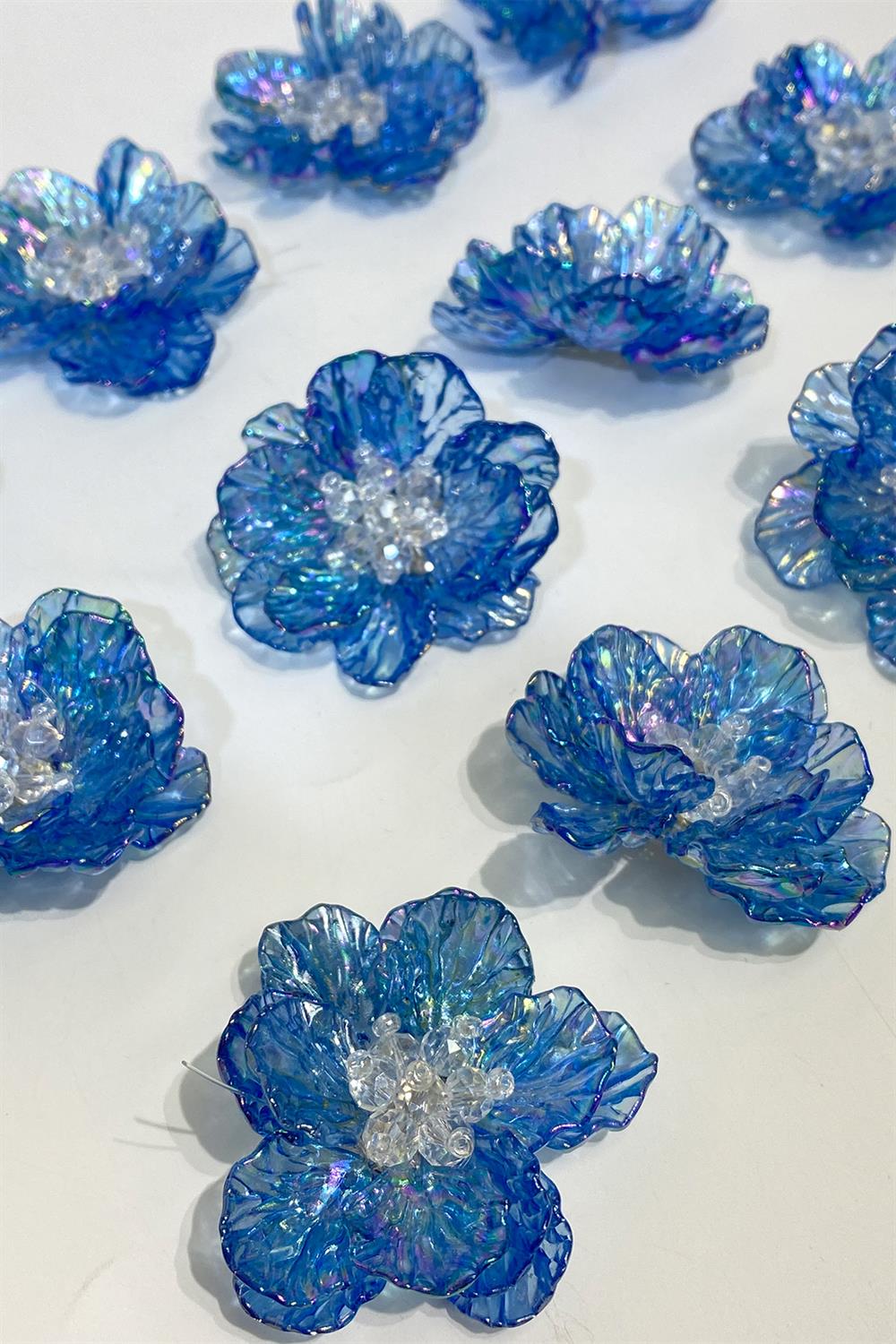 الذهب الأزرق أم اللؤلؤ ورقة كريستال مطرز بروش اللؤلؤ