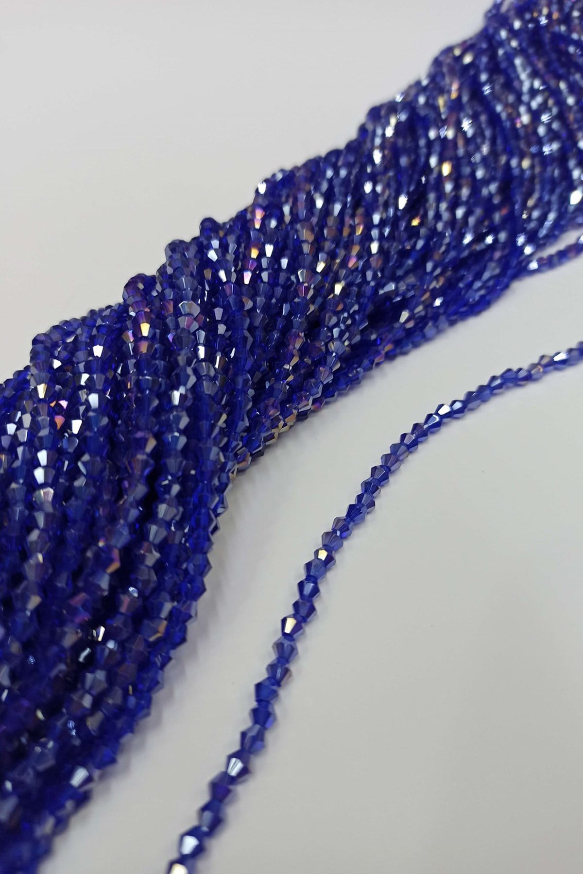 Blue Crystal Bead Pyramid 4 mm