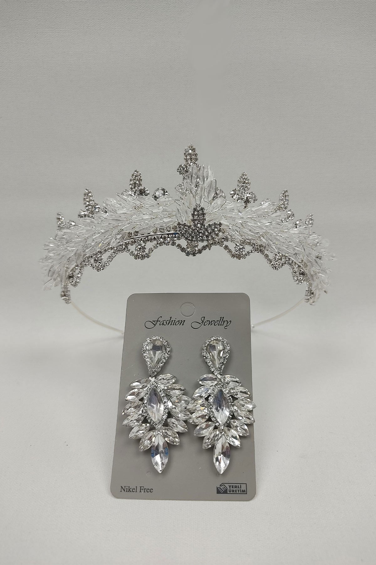 Locket Beaded Almond Bridal Crown And Earrings With Stone Drops