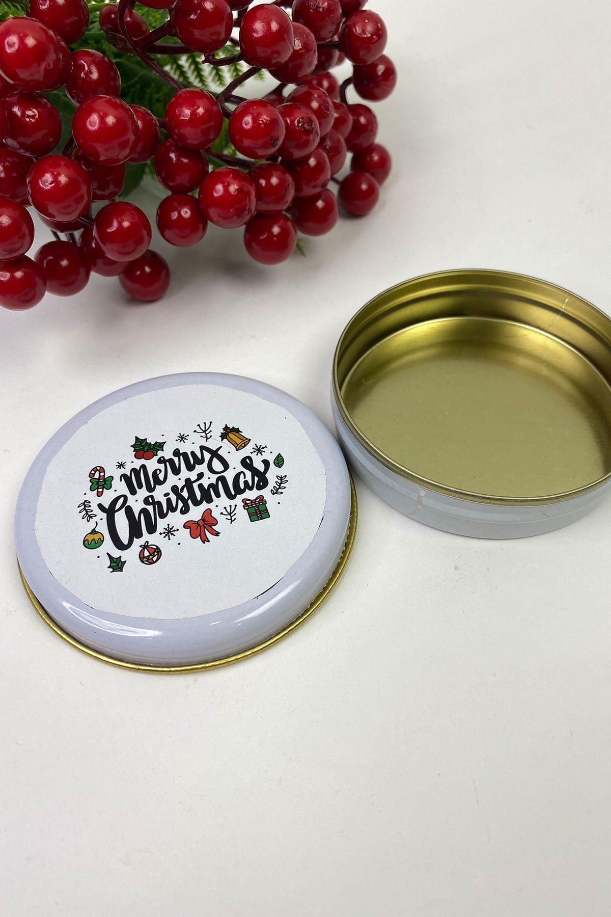 Merry Christmas Baskılı Yuvarlak Teneke Kutu