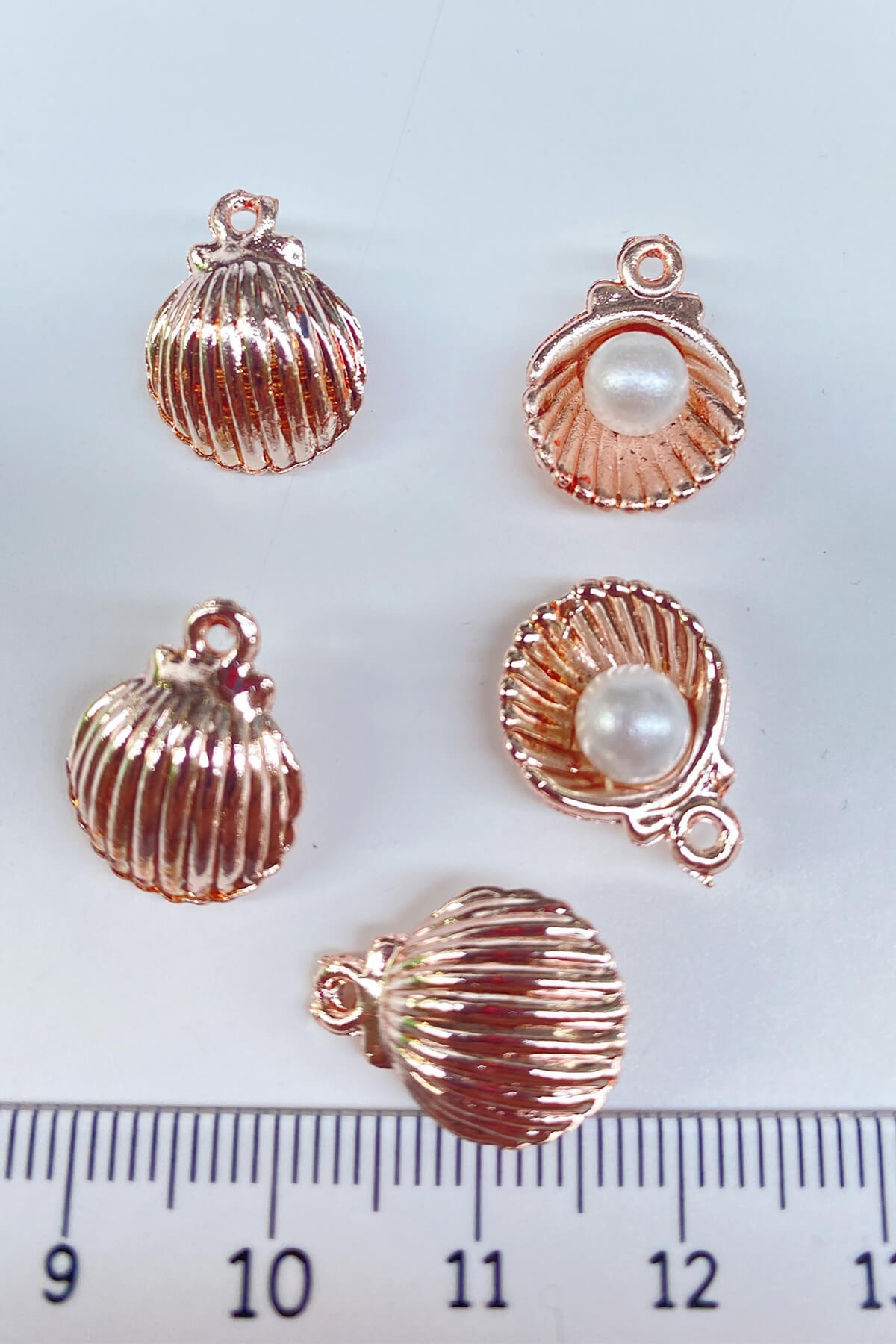Metal Midye Kabugu Desenli Kolye Ucu Rose 1 Adet