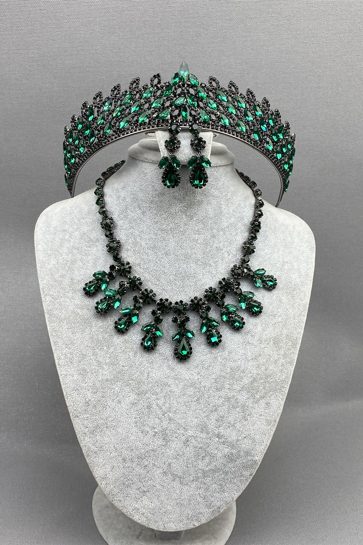 Mia Bridal Henna Crown and Necklace Set