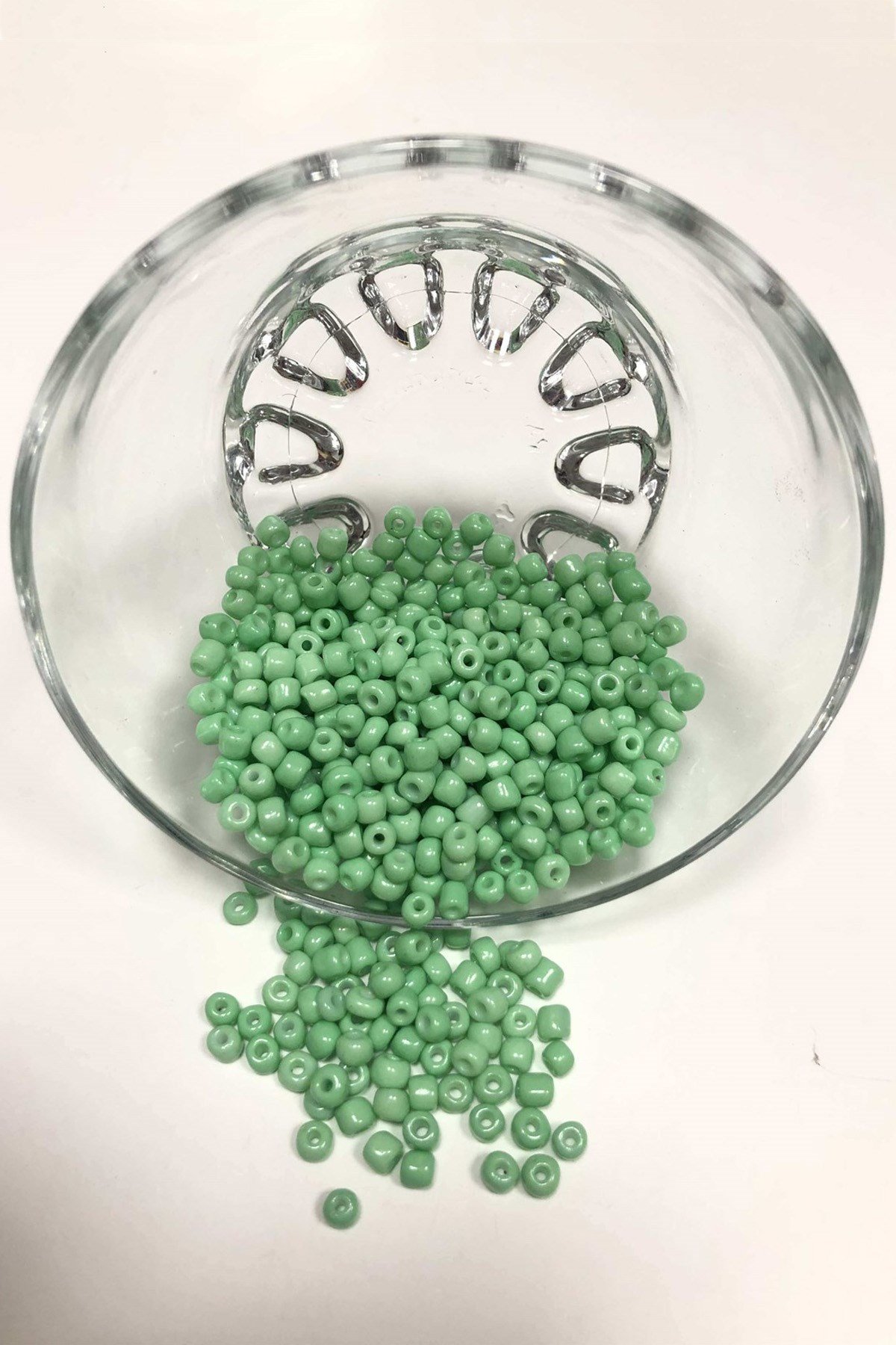 Mint Yeşili Kum Boncuk Orta Boy 4 mm 50 gr