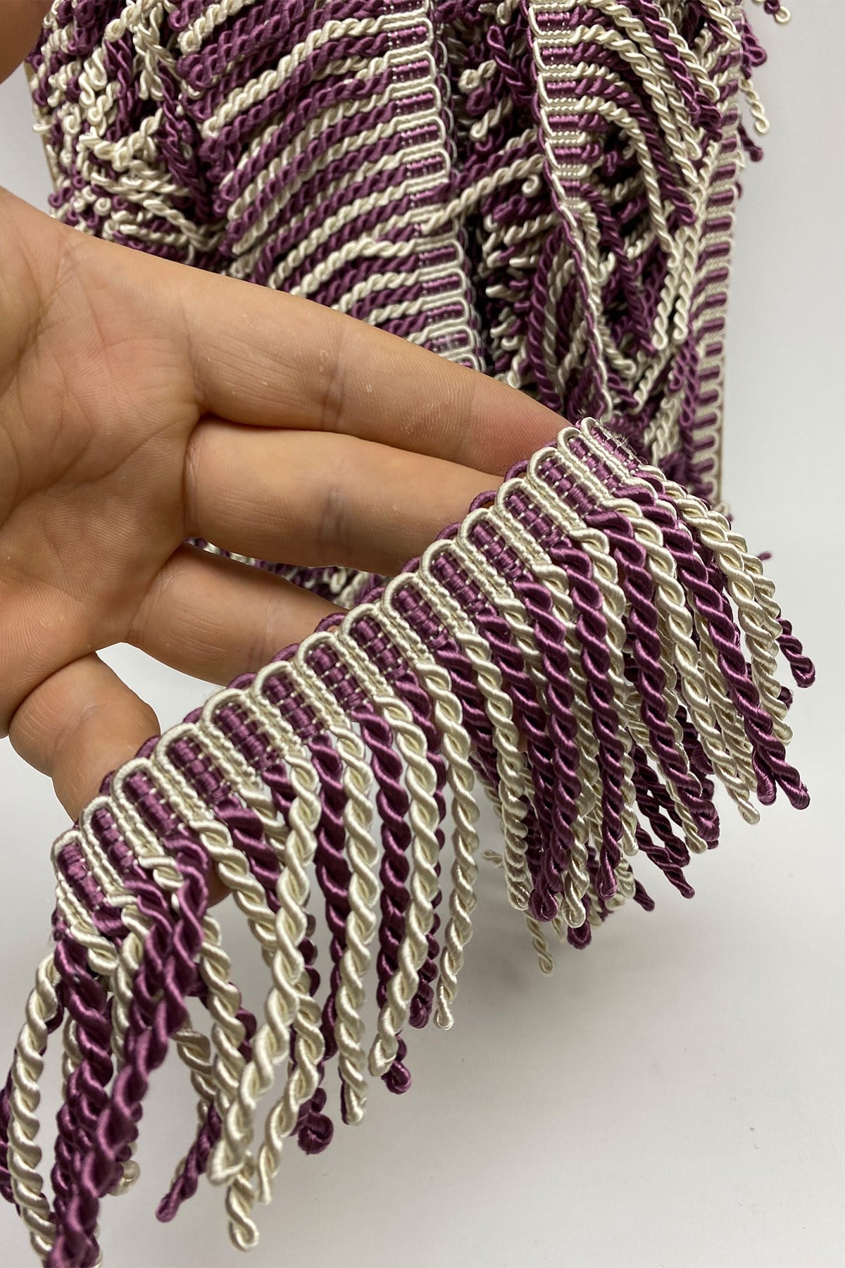 Plum Cream Bouillon Fringe Tassel