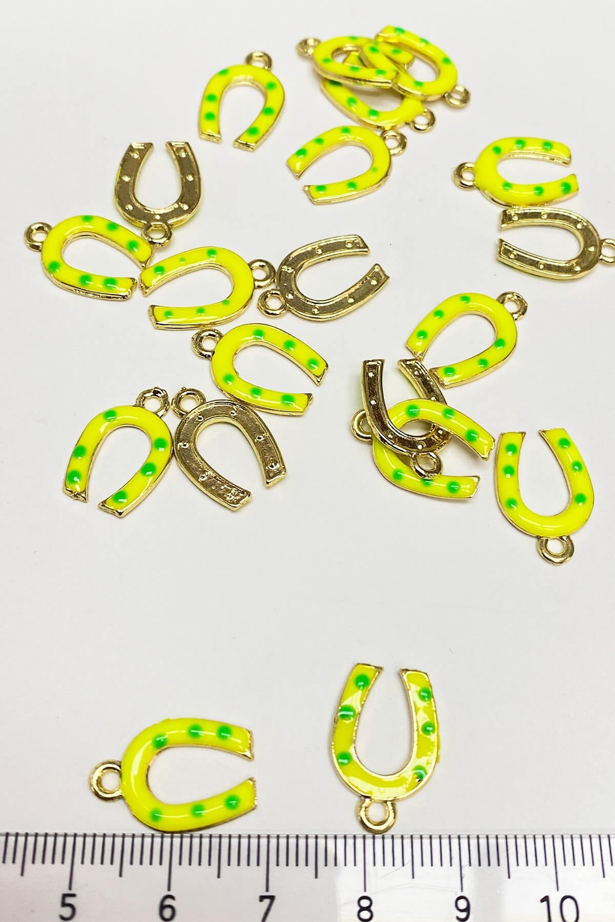 Neon Yellow Horseshoe Shape Pendant 1 Pcs