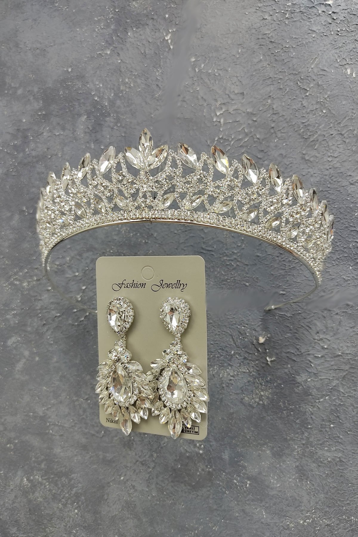 Neva Model Bridal Crown And Drop Stud Earrings