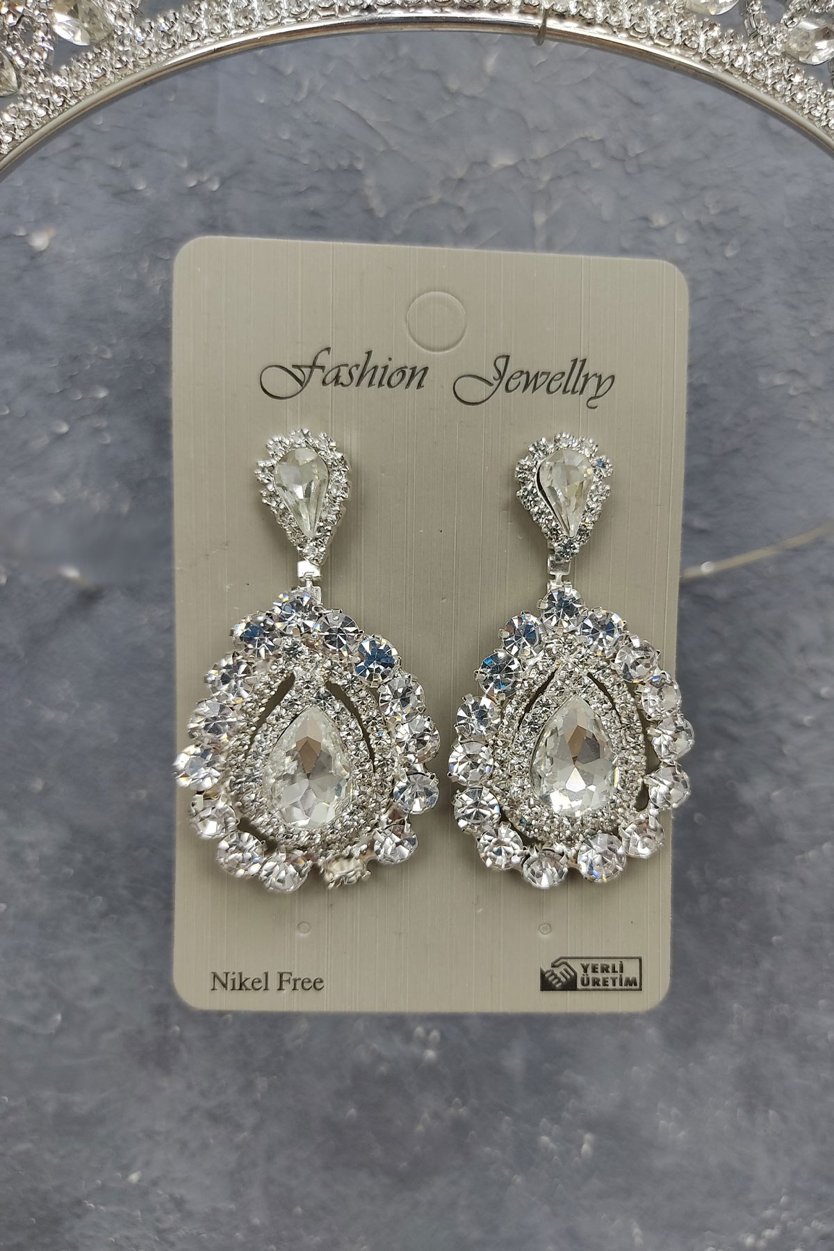 Neva Model Bridal Crown And Studded Earrings