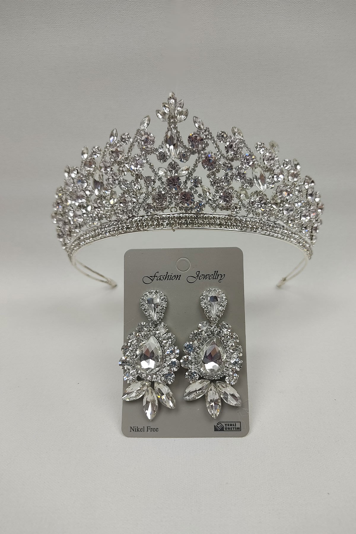 Pegasi Model Bridal Crown And Stud Earrings With Drop Stone