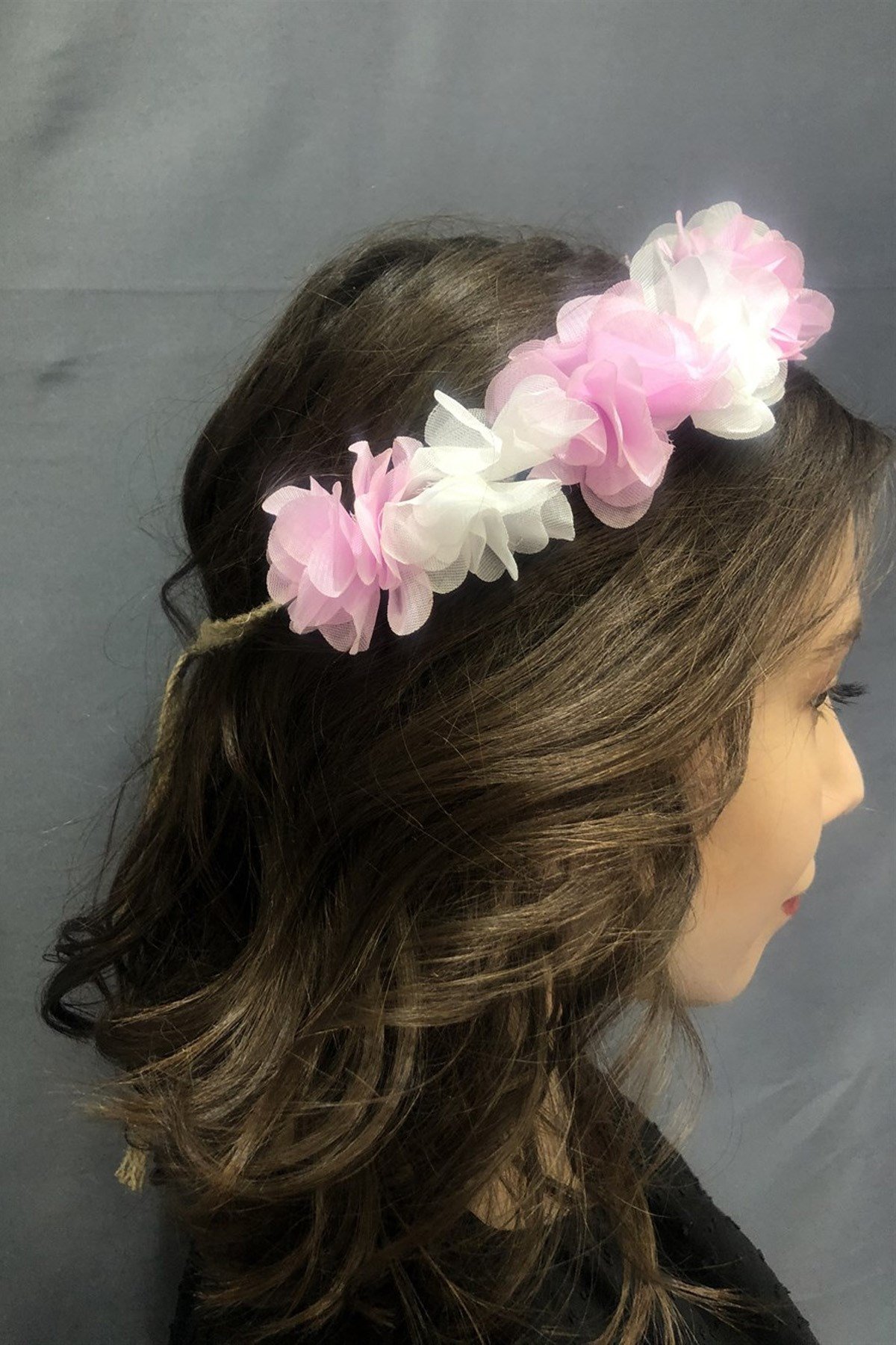 Pembe-Beyaz Lazer Çiçekli Taç