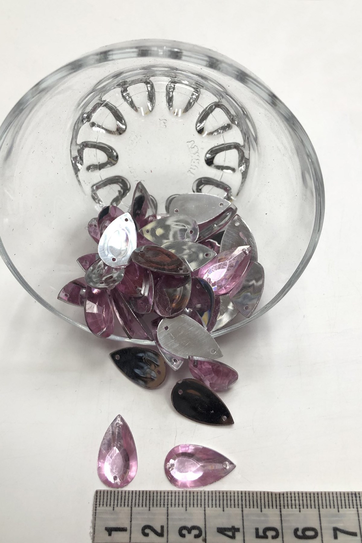 Pembe Damla Plastik Dikme Taş 20 gr